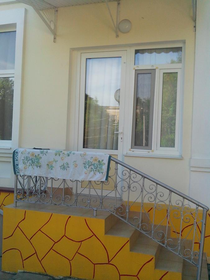 Бестужевский Дворик Gagra Buitenkant foto